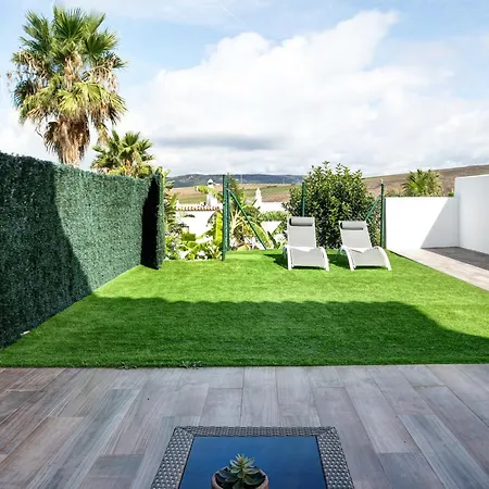 Miradores Holiday home